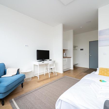 Hilltop Apartments - Studio Rooms In City Centre Tallinn Exterior photo